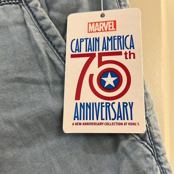 Marvel ladies shorts - Picture 2 of 6